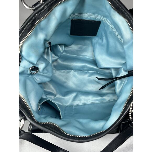 Coach Leah Signature C Turnlock Satchel Tote Handbag Black Jacquard Y2K - Picture 7 of 15